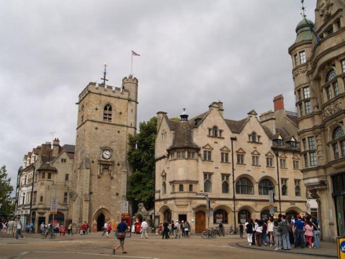 Apartamento Risinghurst, Oxford, An Entire 2beds, 2bathrooms, Free Wi-fi, Free Parking